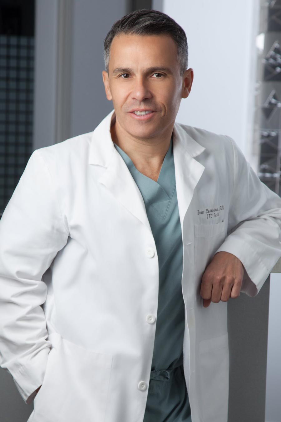 Dr Ivan Casabianca - dentist in Orange County - laguna hills, Newport beach