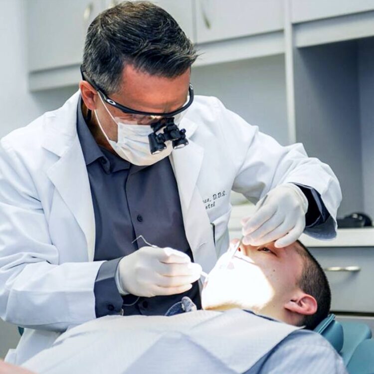 Dentist in Laguna Hills - Dr Casabianca